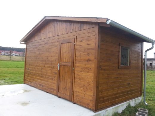 Nová buňka na hřišti